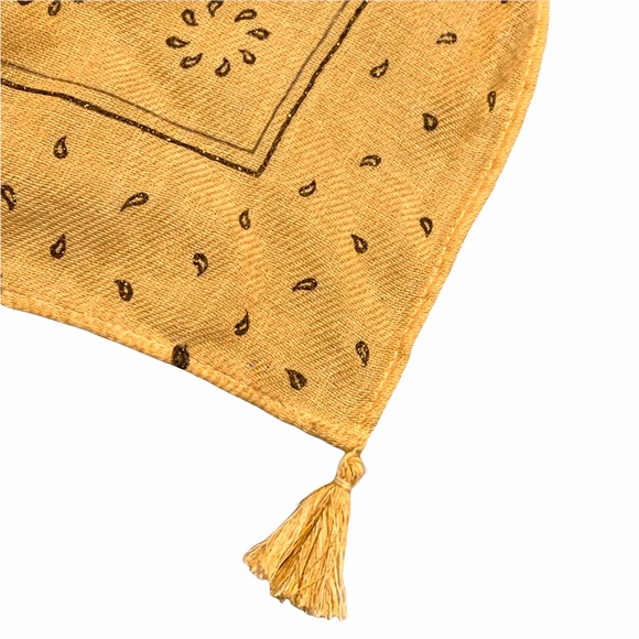Zara Gold Scarf with tassels - Picture 5 of 6